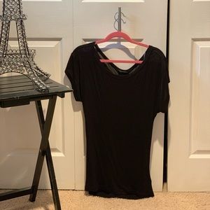 Soprano black rippled tee